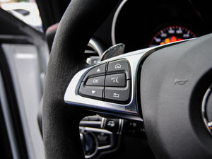 2015AMG C 63 S п؅^