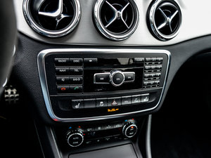 2015A(y)MG GLA 45 4MATIC п؅^(q)