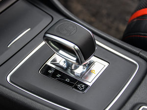 2015A(y)MG GLA 45 4MATIC QU