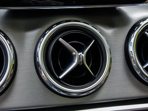 2015A(y)MG GLA 45 4MATIC п؅^(q)