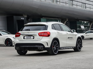 2015A(y)MG GLA 45 4MATIC w^