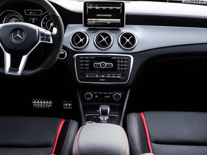 2015AMG GLA 45 4MATIC п؅^