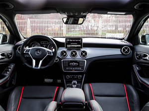 2015AMG GLA 45 4MATIC п؅^