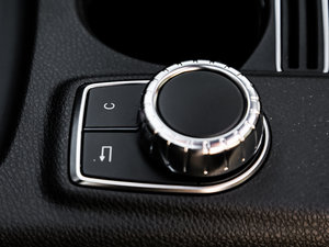 2015AMG GLA 45 4MATIC п؅^