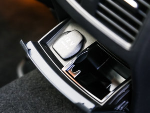 2015AMG GLA 45 4MATIC п؅^