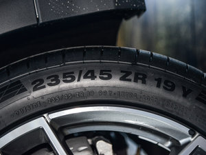 2015AMG GLA 45 4MATIC ^