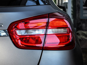 2015AMG GLA 45 4MATIC ^