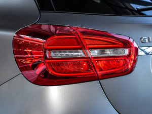 2015AMG GLA 45 4MATIC ^