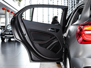 2015A(y)MG GLA 45 4MATIC g