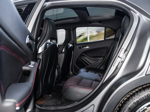 2015A(y)MG GLA 45 4MATIC g