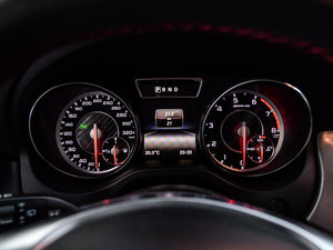 2015AMG GLA 45 4MATIC п؅^