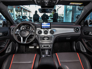 2015AMG GLA 45 4MATIC п؅^