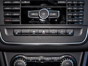 2015AMG GLA 45 4MATIC п؅^