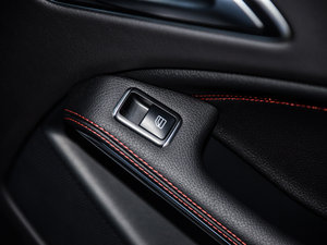 2015AMG GLA 45 4MATIC п؅^