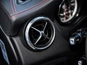 2015AMG GLA 45 4MATIC п؅^