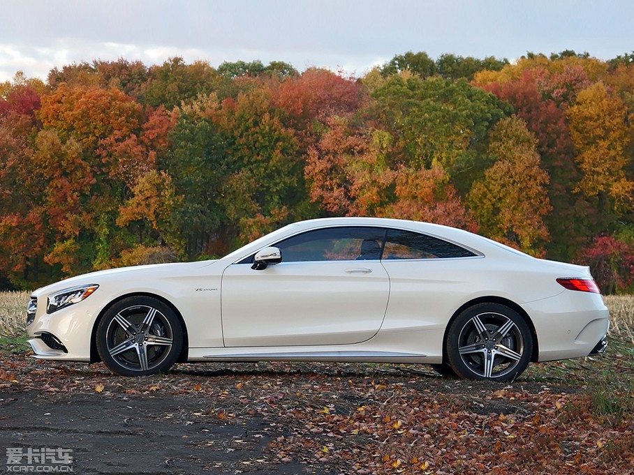 2015YS(j)AMG AMG S 63 Coupe 4MATIC