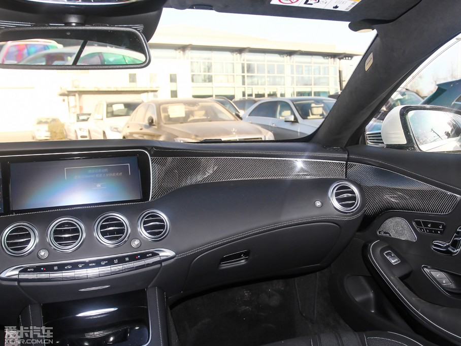 2015YS(j)AMG AMG S 63 Coupe 4MATIC