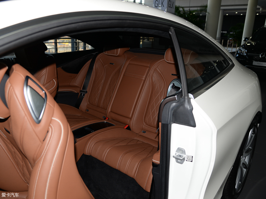 2015YS(j)AMG AMG S 63 Coupe 4MATIC