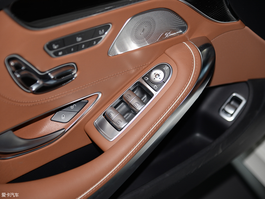 2015YS(j)AMG AMG S 63 Coupe 4MATIC