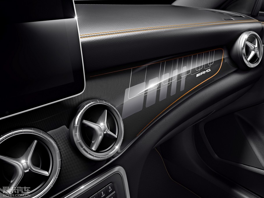 2015��A(y��)MG CLA�C��܇ ������