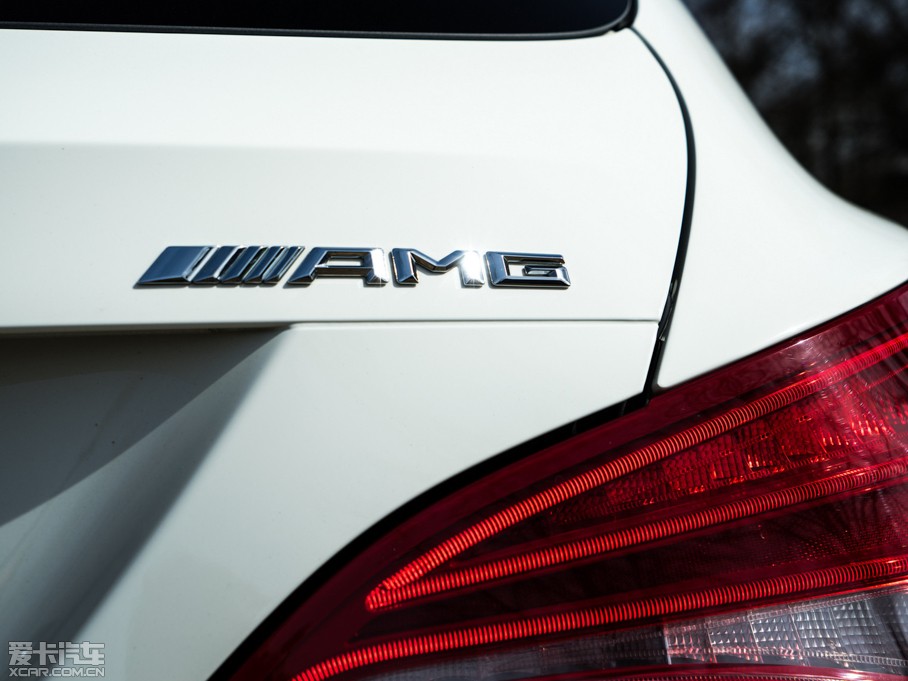 2015��AMG CLA�C��܇ ������