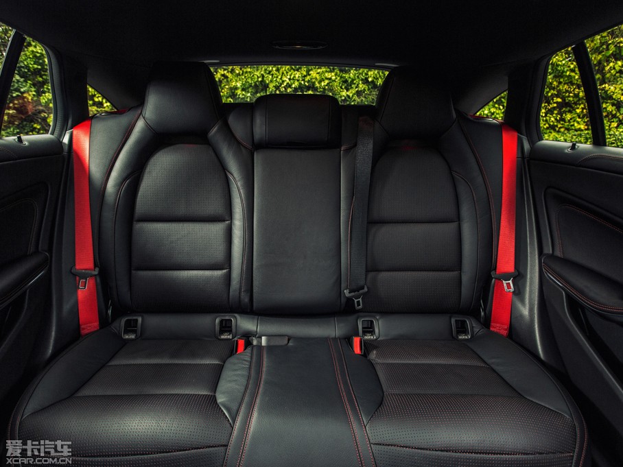 2015��AMG CLA�C��܇ ������