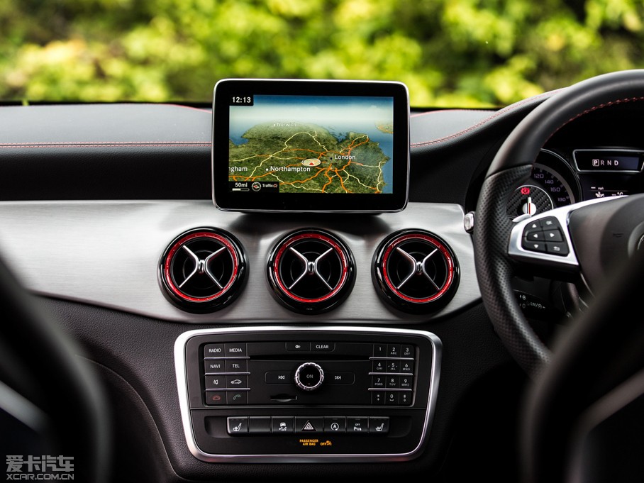 2015��A(y��)MG CLA�C��܇ ������