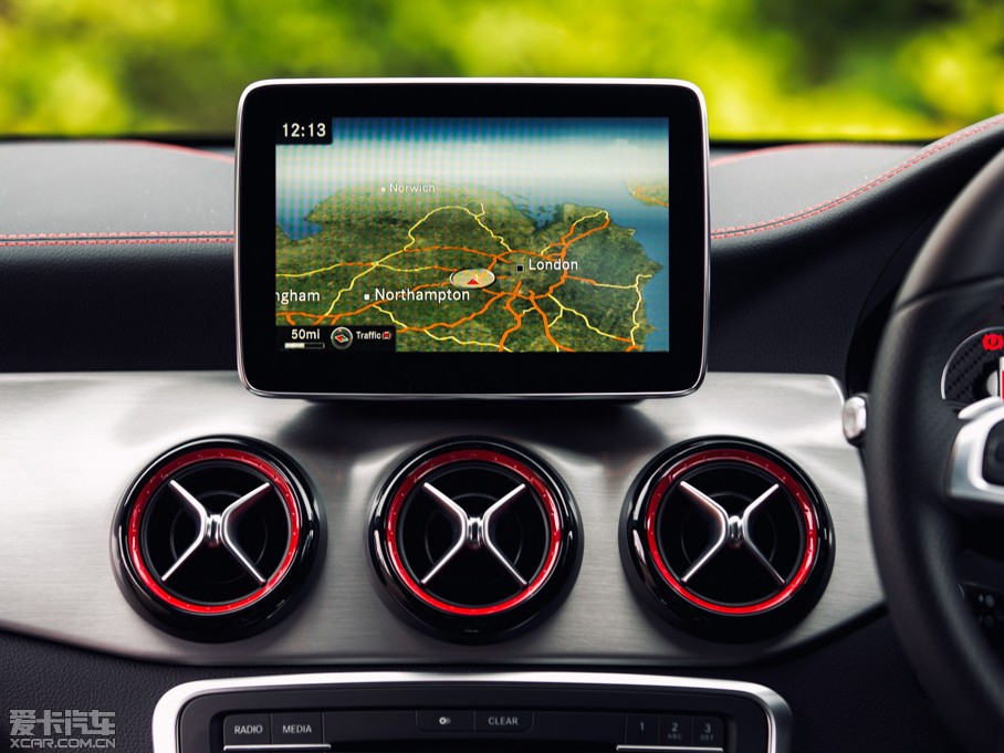 2015��AMG CLA�C��܇ ������