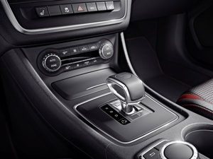 2015������� �п؅^