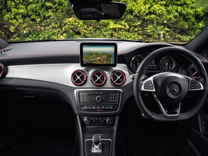 2015������� �п؅^