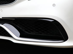 2015��AMG CLS 63 S 4MATIC �������^