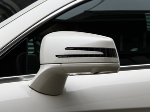 2015��AMG CLS 63 S 4MATIC �������^