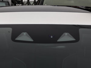 2015��AMG CLS 63 S 4MATIC �������^