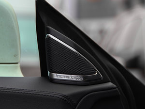 2015��AMG CLS 63 S 4MATIC ���g����