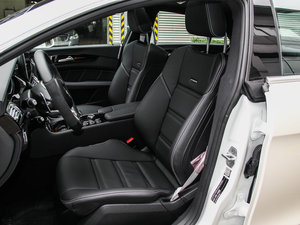 2015��AMG CLS 63 S 4MATIC ���{�����