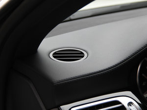 2015��AMG CLS 63 S 4MATIC ���g����