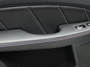 2015��AMG CLS 63 S 4MATIC ���g����