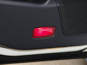 2015��A(y��)MG CLS 63 S 4MATIC ���g����