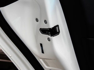 2015��A(y��)MG CLS 63 S 4MATIC ���g����