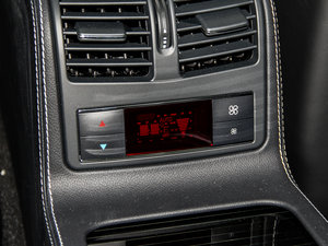 2015��A(y��)MG CLS 63 S 4MATIC ���g����