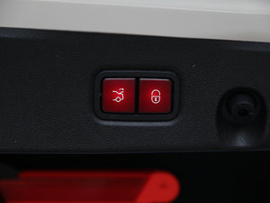 2015��AMG CLS 63 S 4MATIC ���g����