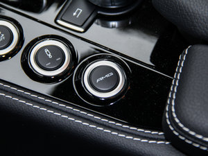 2015��AMG CLS 63 S 4MATIC �п؅^(q��)