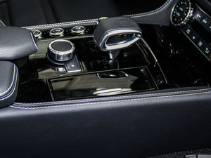 2015��AMG CLS 63 S 4MATIC �п؅^(q��)