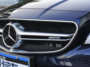 2015��AMG CLS 63 4MATIC �������^