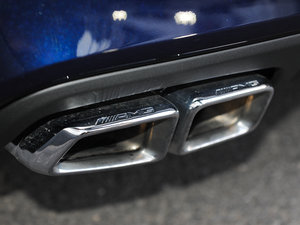 2015��AMG CLS 63 4MATIC �Ś��