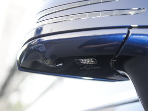 2015��AMG CLS 63 4MATIC �������^