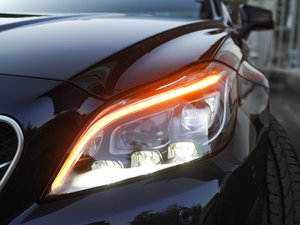 2015��AMG CLS 63 4MATIC �������^