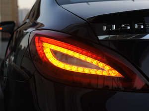 2015��AMG CLS 63 4MATIC �������^