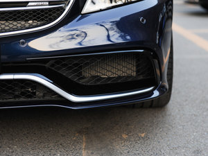 2015��AMG CLS 63 4MATIC �������^