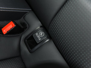 2015��AMG CLS 63 4MATIC ���g����